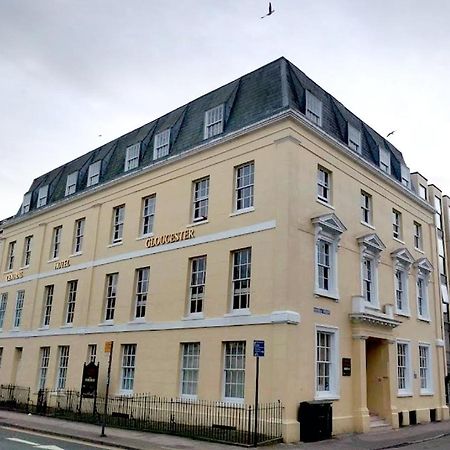 Central Hotel Gloucester by RoomsBooked Buitenkant foto