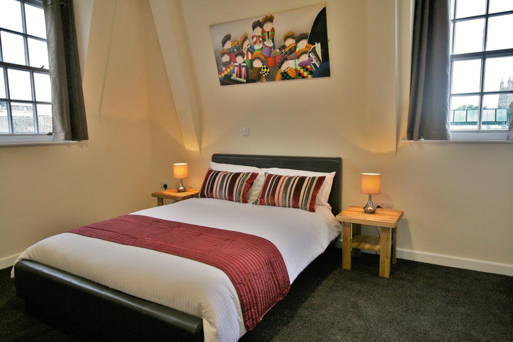 Central Hotel Gloucester by RoomsBooked Kamer foto