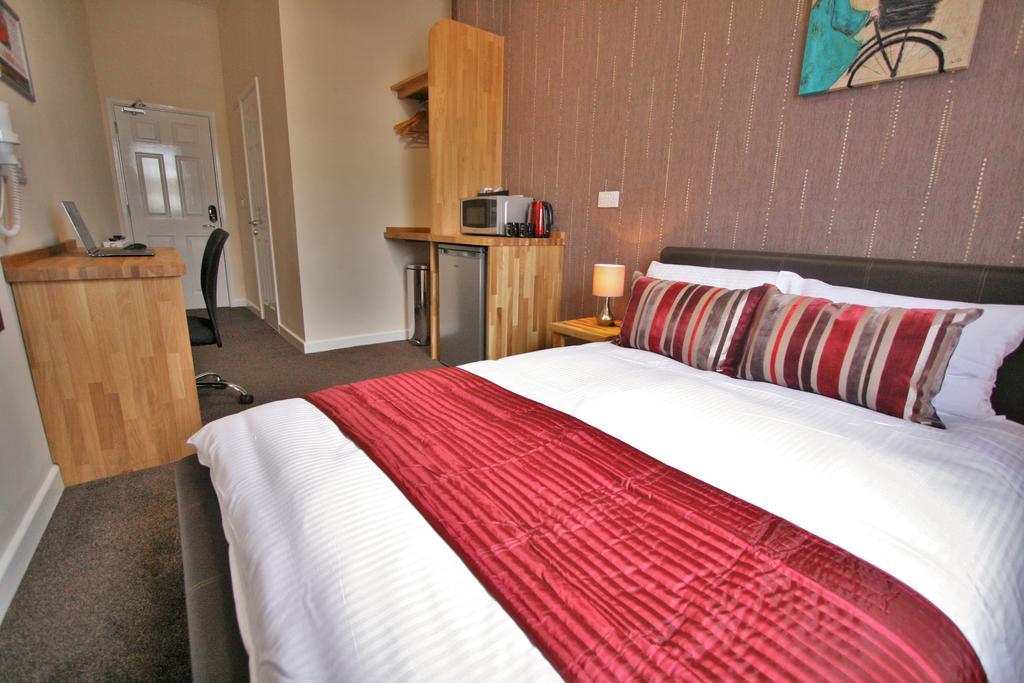 Central Hotel Gloucester by RoomsBooked Kamer foto